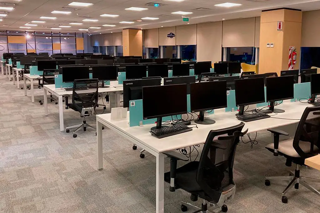 Pepsico, Munro · Obras para Clientes INTERFLOOR, para Contract Workspaces Argentina