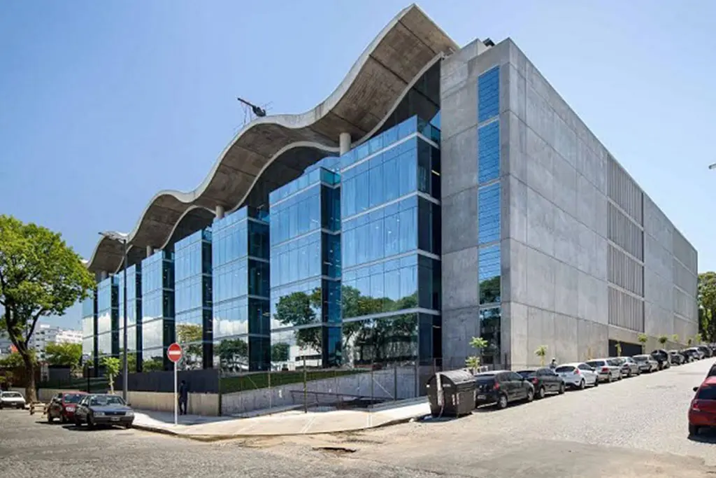 Sede de Gobierno de la Ciudad de Buenos Aires · Obras para Clientes INTERFLOOR, para Foster + Partners